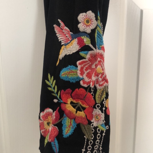 JW Los Angeles Floral Embroidered Black Leggings - Picture 14 of 16